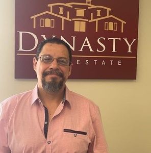 Meet your Posher, Luis